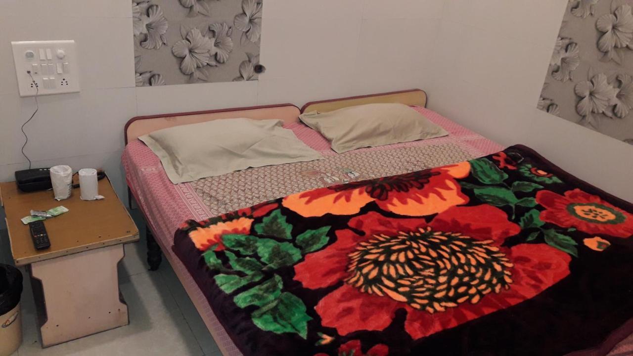 Star Guesthouse ديو المظهر الخارجي الصورة